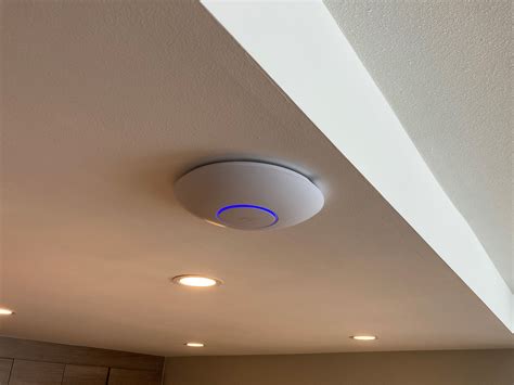 unifi ceiling access points